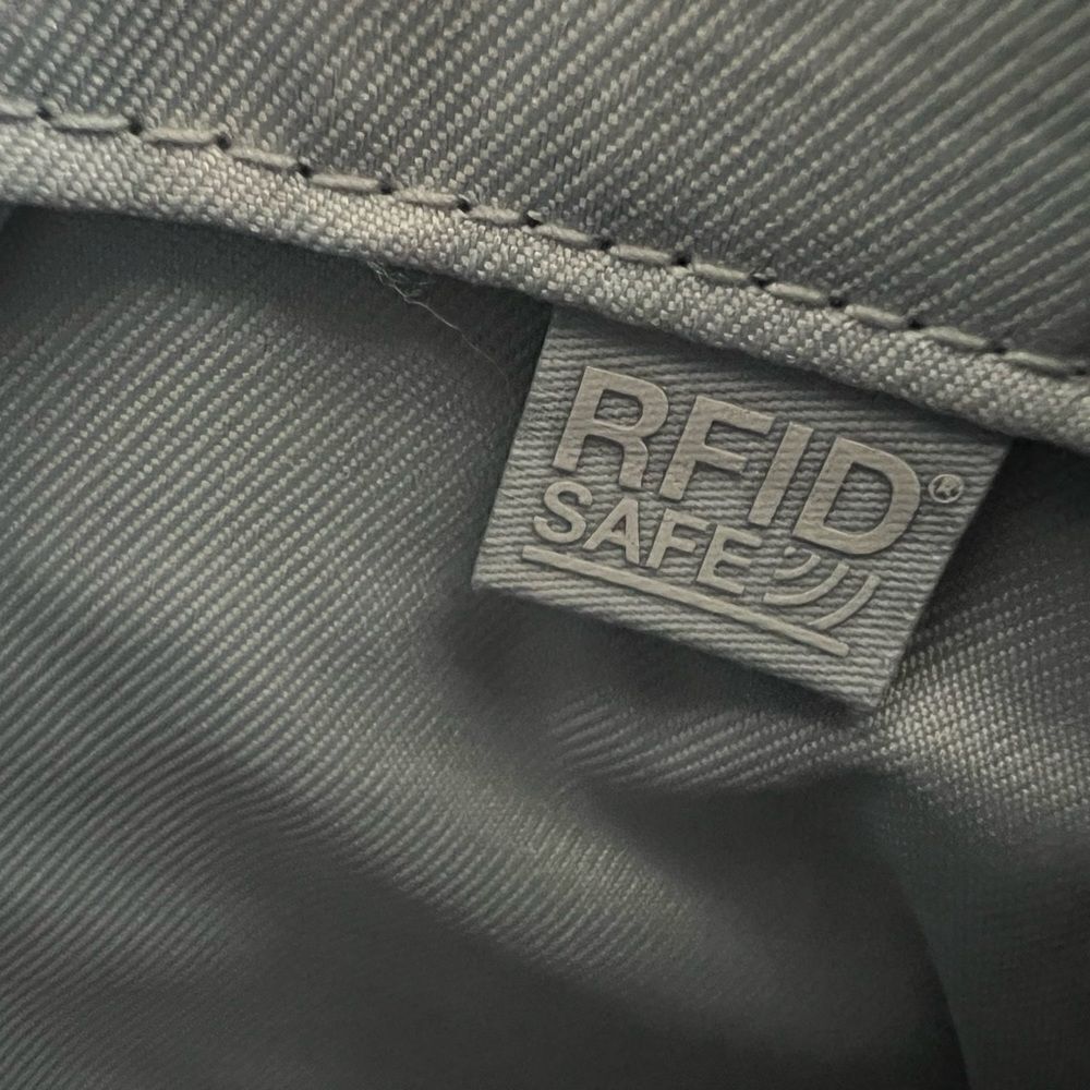Pacsafe Purse Bag RFID Safe Black